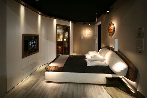 Bella camera da letto interno nella nuova casa di lusso. Camere Da Letto Di Lusso Moderne - Idee Per La Casa
