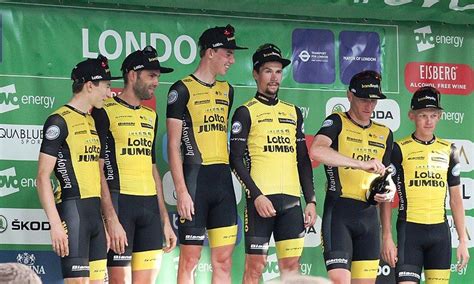 Stage 18 finish line report. Vuelta a España Weekend Wrap-up: Joy for Jumbo-Visma.