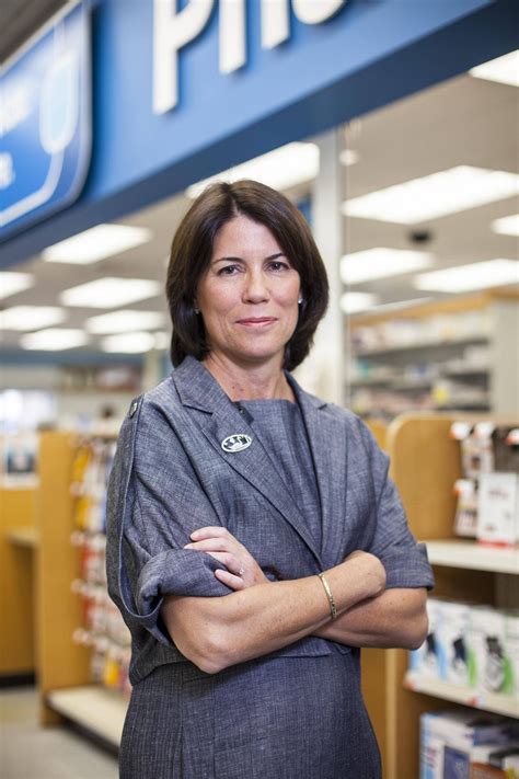 Cvs Executive Helena Foulkes Becomes First Female Ceo Of Hudsons Bay