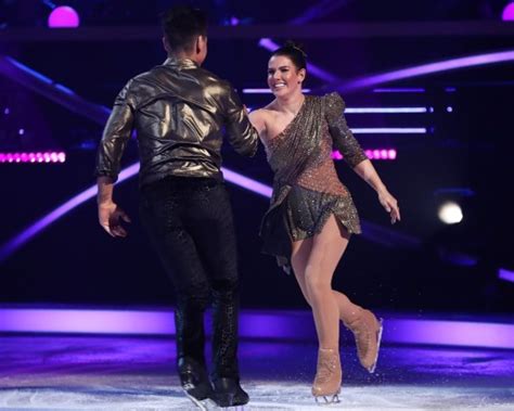 rebekah vardy speaks out after dancing on ice elimination metro news