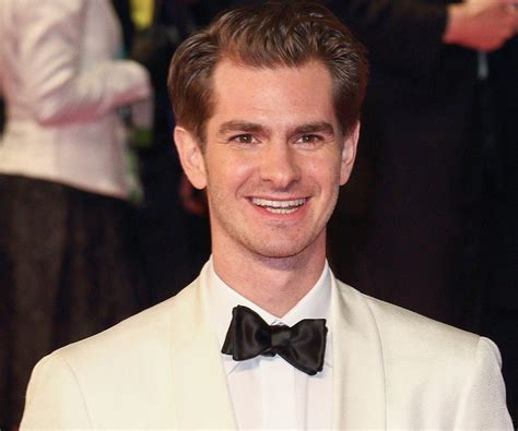 He is an american actor. Andrew Garfield Biography - life Story, Career, Awards, Age, Height - simrankaurjaipur