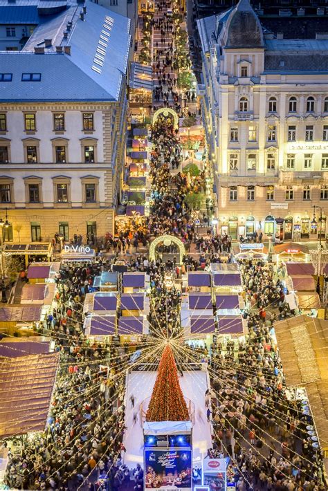 Budapest Christmas Market 2022 Dates Hotels Things To Do