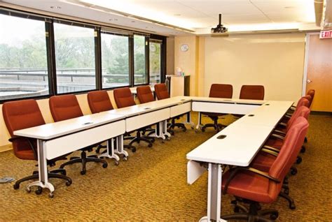 How To Choose The Best Conference Room Setup Style