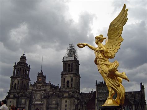 Paseo de la reforma y eje 2 pte, juárez, cuauhtémoc (2,307.48 mi) mexico city, distrito federal, mexico, 06500. Why You Need to Visit Mexico City in 2016 | Globetrotting ...
