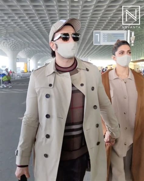 Ranveer Singh And Deepika Padukone Spotted At The Airport Ranveer Singh And Deepika Padukone