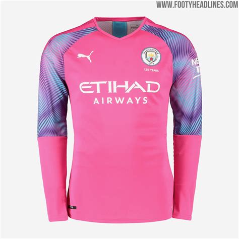 The kit, designed by puma is wholly black with a pink logo and a yellow apart from the formalities of jersey, it will also feature a mark of city's 125th anniversary. Manchester City 19-20 Goalkeeper Home, Away & Third Kits ...