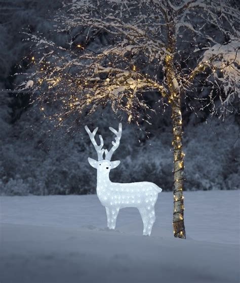 4.0 out of 5 stars. Large Outdoor LED Reindeer | Outdoor reindeer, Christmas ...