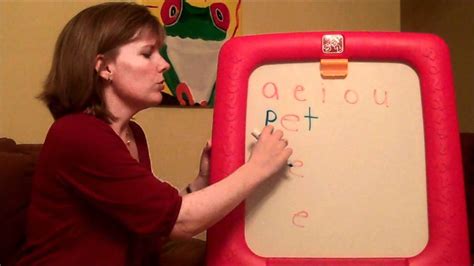 Check spelling or type a new query. How to teach a child to read: Three letter words - YouTube