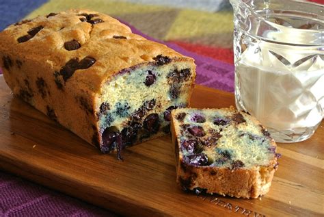 All are also gluten free and some are even nut free, making any of them a great choice for the easter. Keto Cake - Low Carb Blueberry Cake Recipe | Girl Eats World