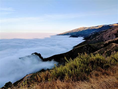 Hiking Above The Clouds On The West Coast Usa Rhiking