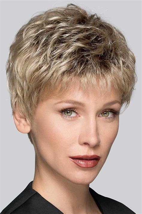 51 Pixie Haircuts Youll See Trending In 2019 Really Short Hair