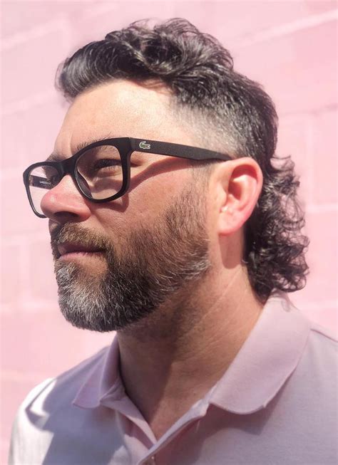 Even at the height of its popularity, the mullet haircut was not for the timid. 30 Stylish Modern Mullet Hairstyles for Men