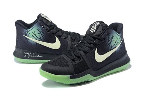 I want to have technology in this shoe that is fit for those moments. Kyrie Irving Nike Kyrie 3 "Fear" PE Men's Basketball Shoes