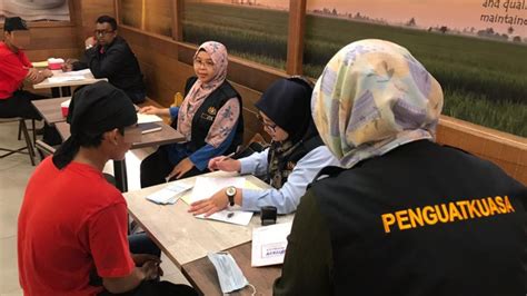 Akun potongan pengembalian masih tertulis 423999. Majikan tidak boleh potong gaji pekerja tanpa kebenaran ...