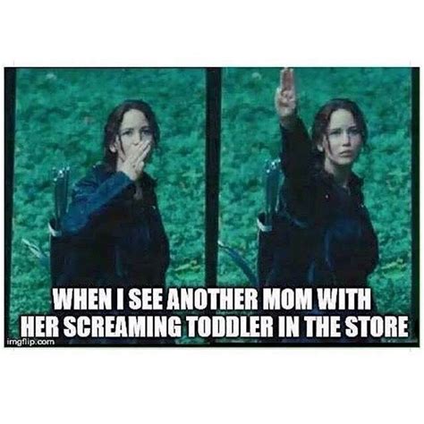 23 Parenting Memes For Everyone In The Struggle Funny Mom Memes Mom
