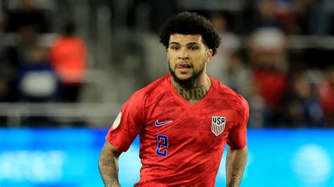 Deandre yedlin profile page, biographical information, injury history and news. DeAndre Yedlin Reveals Distressing Text From Grandfather ...