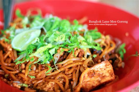 Bangkok lane mee goreng (gps: 我的故摄生活: 【槟城美食】槟城著名印度炒面 | 曼谷巷