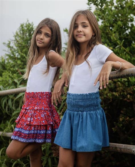 Pin By Madi Taylor On The Clements Twins Cute Skirt Outfits Fashion Tv Girls Chambray