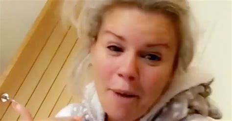 Kerry Katonas Daughter Molly Shares Pay Back Video Of Mum In Her Dressing Gown Irish Mirror