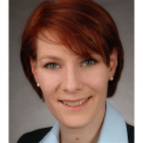 11 nisan 1966), avusturyalı teknik direktör ve eski millî futbolcudur. Mirjam Stöger - Release Manager - BG-Phoenics GmbH | XING