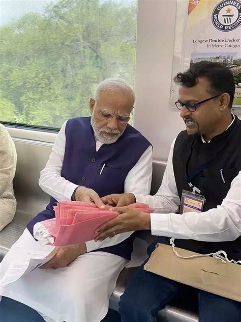 Pm Modi Inaugurates Nagpur Metro Flags Off Vande Bharat Train