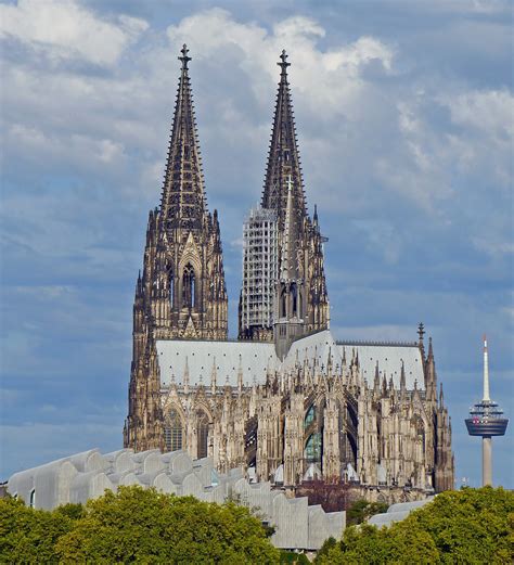 Der kölner dom in köln ist eine der größten kathedralen der welt und eines von deutschlands bekanntesten bauwerken. Kölner Dom Foto & Bild | deutschland, europe, nordrhein ...