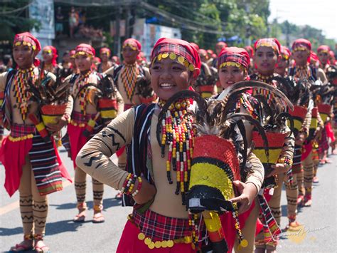 Nueva Vizcaya Grand Ammungan Festival 2014 Street Dance Ironwulf En