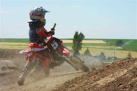 Riders have found the bike to have a very sturdy frame that handles dips and bumps with no problem. Young Dirt Bike Riders Learn the Fundamentals of Good ...