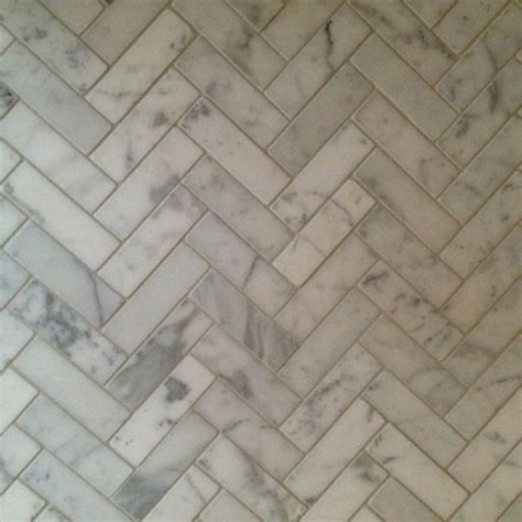 The same floor with the island gives a complete look where the marble and white in contrast with the wood the marble v shape herringbone backsplash pattern has the white and gray tones in itself which brings. Pin by Gena Steel on For the Home | Herringbone marble ...
