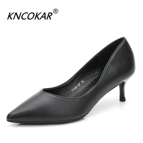 Kncokar New Fashion Spring And Autumn Shallow Mouth Low Heel Womens Shoes Black Pointed
