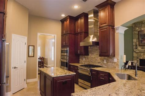 Our trained and experienced product consultants will guide you through the buying process from appliances and cabinet selection to installation. Kitchen Cabinets In San Antonio!