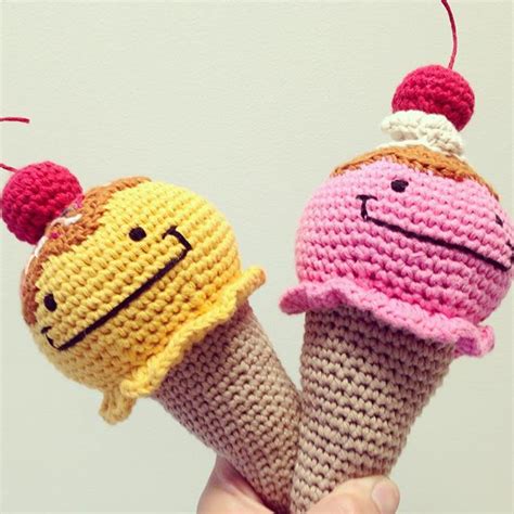Today we have found very and interesting video tutorial for you, that will help you to crochet ice cream toy. Meet Australian Crocheter FlamingPot