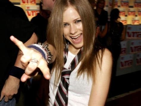 Você Realmente Conhece Bem A Avril Lavigne 🖤 Lice 🪬 Quizur