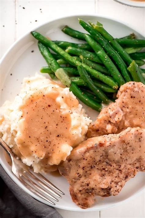 It's both sweet and savory. Slow Cooker Pork Chops and Gravy | Recipe | Slow cooker ...