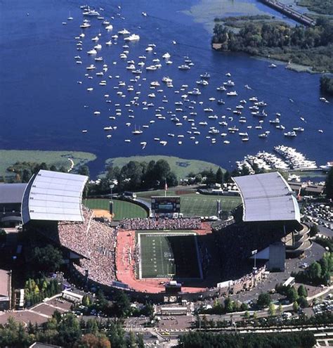 The Top 12 Drone Worthy Stadiums In College Football