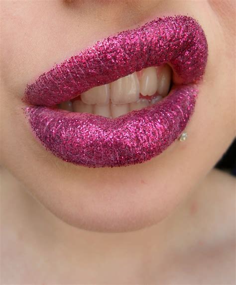 Nails And All Things Beauty How To Glitter Lips