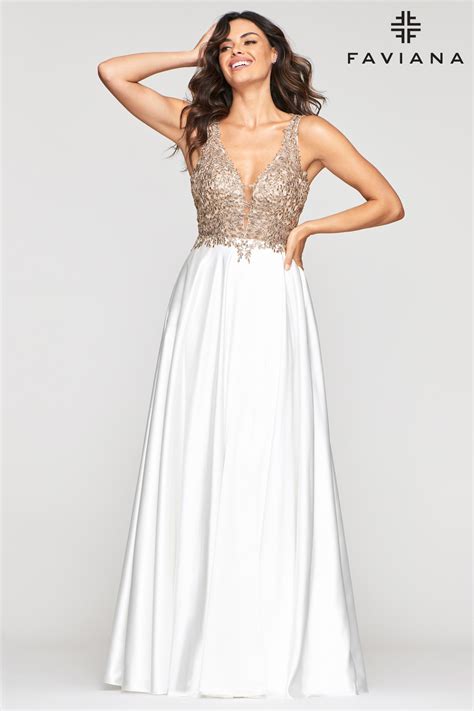 We all have one question about this special night: Prom Dresses B&B Couture New York