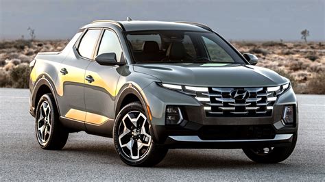 Check spelling or type a new query. 2022 Hyundai Santa Cruz Is Half Tucson SUV, Half Small ...