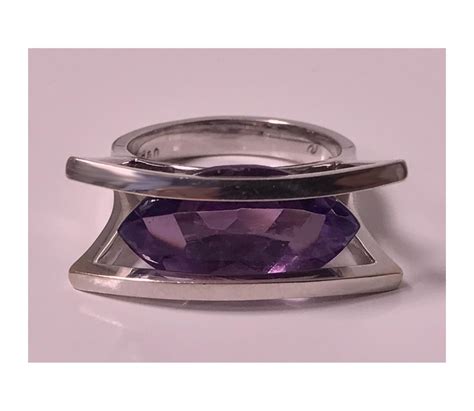 18k White Gold And Amethyst Modernist Abstract Ring 20th Century