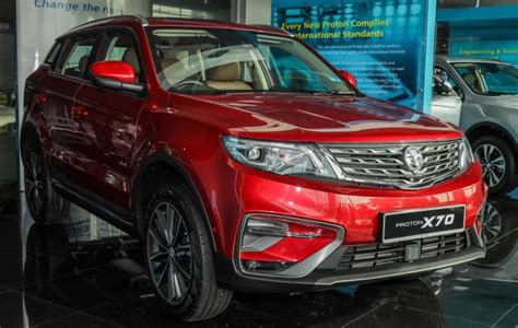 We provide expert in proton cars details. 2020 Proton X70 SUV price, overview, review & photos ...