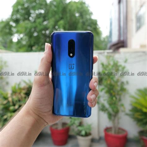 Oneplus 7 Mirror Blue Variant Launched At Rs 32999 Will Go On Sale