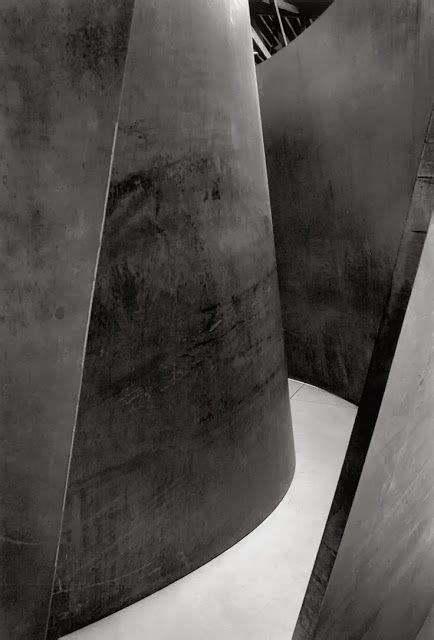 Richard Serra Artista Contemporaneo Nato A San Francisco Nel 1939 Ha