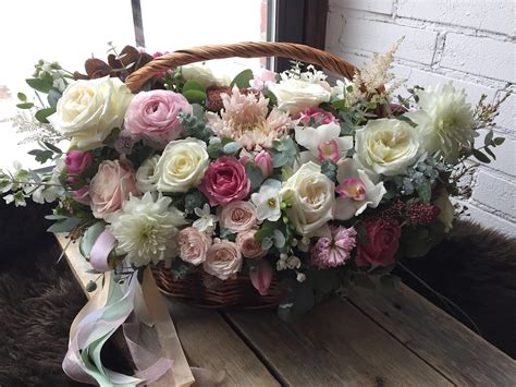 Flowers basket "Emily" in Doral, FL | Leon Flowers inc.