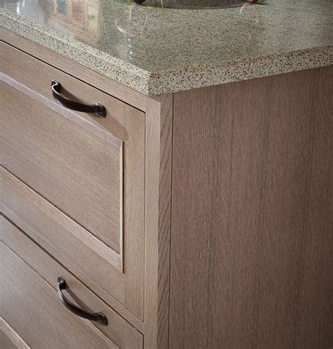 Highlighting The Quarter Sawn White Oak Grain Is The New Shale With