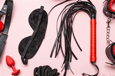 15 Best Online Sex Toy Shops For Adults Man Of Many