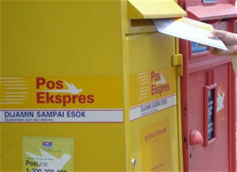 Aku pos barang di pejabat j&t yg terdekat dengan rumah aku. Kiriman Domestik & Antarabangsa: Pos Ekspres, Pos Laju ...