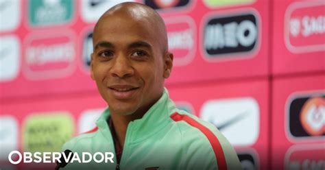 Moyes' side secured the services of the nerazzuri midfielder on january. West Ham oficializa contratação por empréstimo de João ...