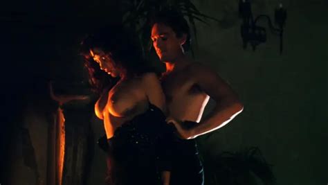 nude video celebs sherilyn fenn nude charlie spradling nude meridian 1990