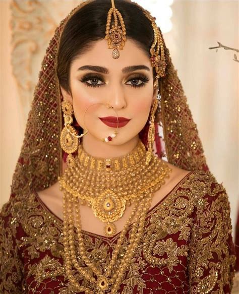 Pin By Afshii Ansarii On All About Pakistani Celebrities Asian Bridal Dresses Pakistani