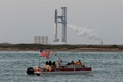 馬斯克打造「史上最大火箭」 Spacex星艦 預計今晚發射 Ettoday星光雲 Ettoday新聞雲